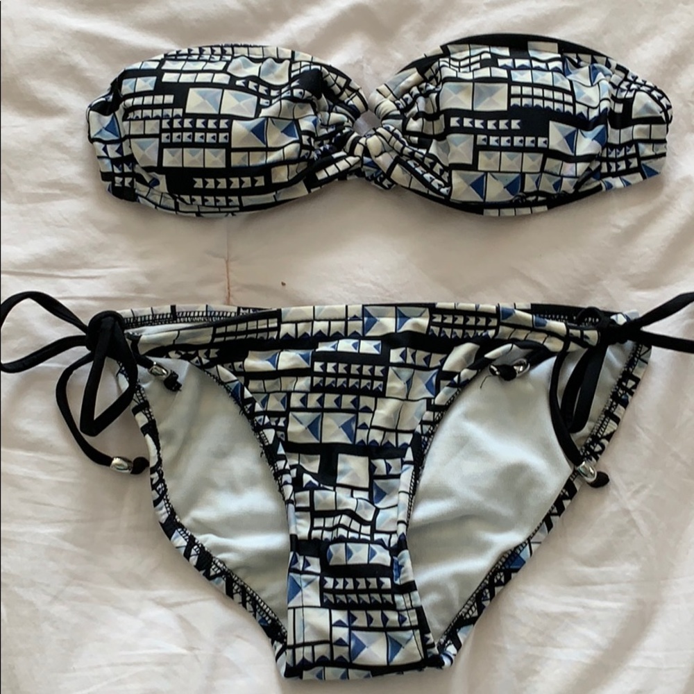 3/$15! Y2K Women’s Bikini
